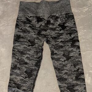 Gymshark Womens Gray & Black Camo Leggings